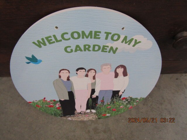 Custom Welcome Sign Garden Family Portrait Floral Waterproof PVC Textured Round Logo Print Weather Proof Sustainable Durable