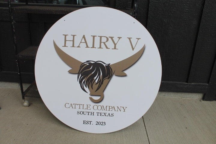 Personalized Cattle Company Hairy Cow Est Longhorn Highland Cow Smooth Round Waterproof Weatherproof Outdoor Signage PVC