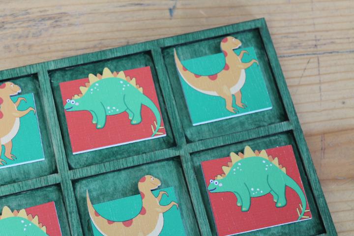 Handmade Dinosaur Lover Trex Stegosaurus Tic Tac Toe Wooden Family game boardgame Laser cut engraved