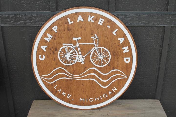 Round Custom Business Sign Wood and White Bike Bicycle Camp Signage Outdoors Hiking Lake Camping 3D Raised Layered Sign