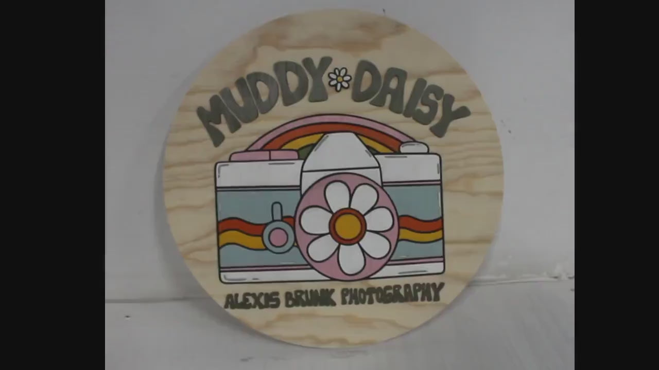 Custom Sign Round Photographer Camera Retro Daisy Business Commerical Signage Made to Order Logo Circle Wooden Handmade Raised Text Home