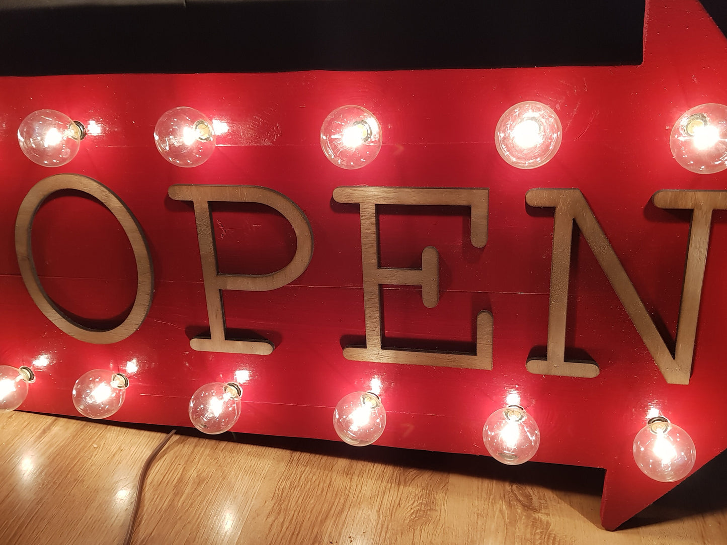 Marquee Sign, Open arrow lit entrance Light Electric, Retro Sign, 1950s, Wood, Wooden, 3D, Interior Exterior, outdoor, Business Sign