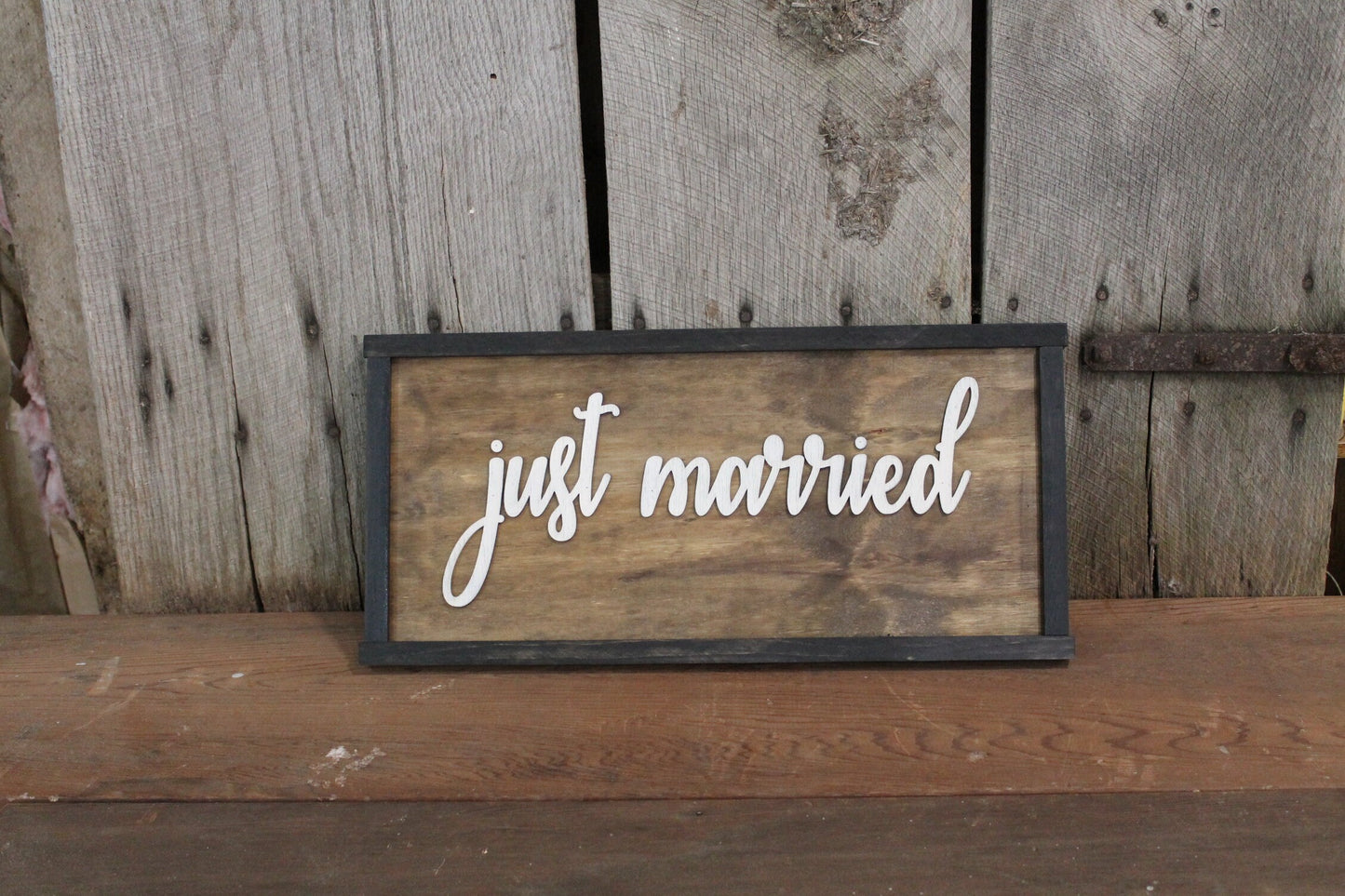 Just Married Sign Raised Text Wedding 3D Extra Large Framed Wood Car Window Photo Prop Hanging Wall Decor Country Style Barn Wood