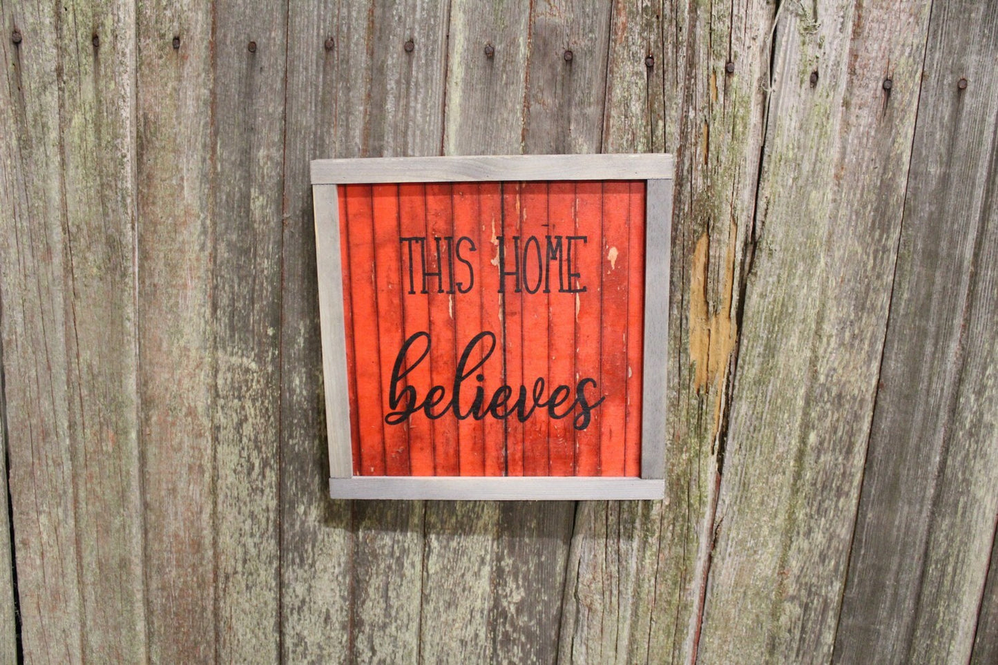 Framed This House Believes Wood Sign Santa Claus Pallet Sign Red Barn Siding Christmas Decor Print Wall Art Decoration Wall Hanging