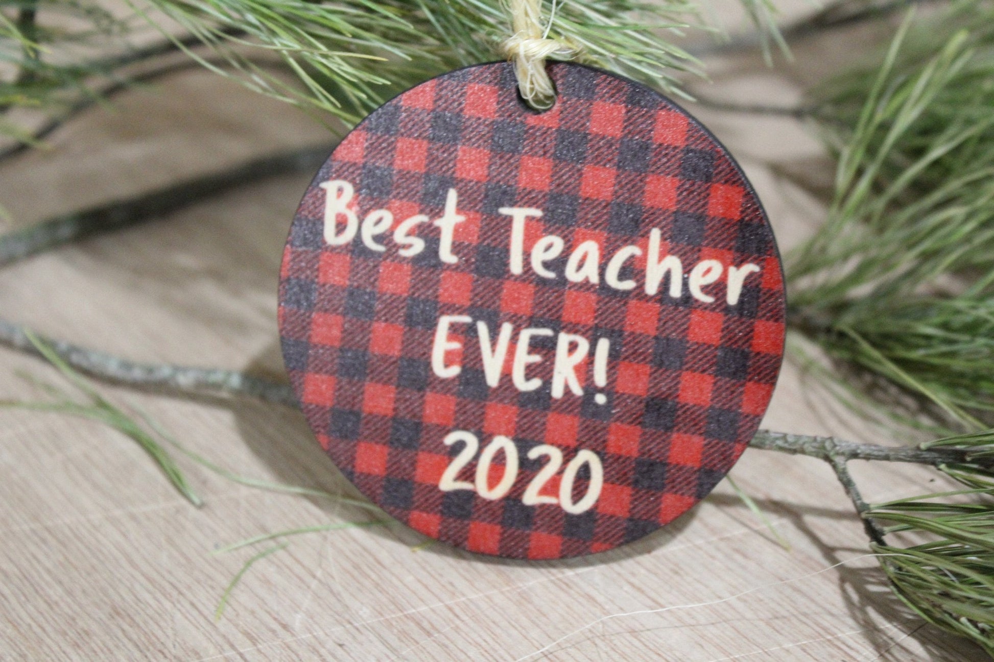 Buffalo Plaid Best Teacher Ever Santa Teach Christmas Ornament Wood Slice Teachers Gift Keychain Décor Wood Circle Sign Gift Cute Unique