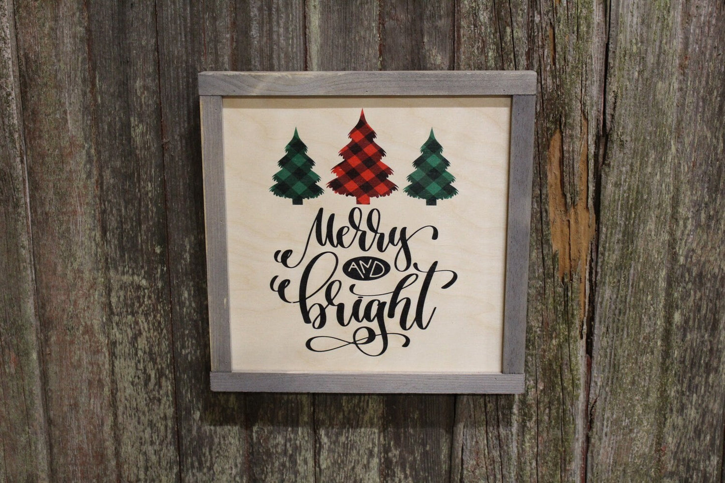 Framed Merry and Bright Wood Sign Script Text Pallet Sign Plaid Christmas Tree Decor Print Wall Art Decoration Wall Hanging Red Green Rustic