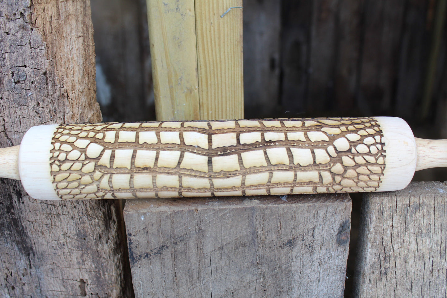 Scale Pattern Alligator Crocodile Reptile Scales 10 Inch Rolling Pin Pie Crust Gift Embossed Pottery Texture Roller Cookie Stamp