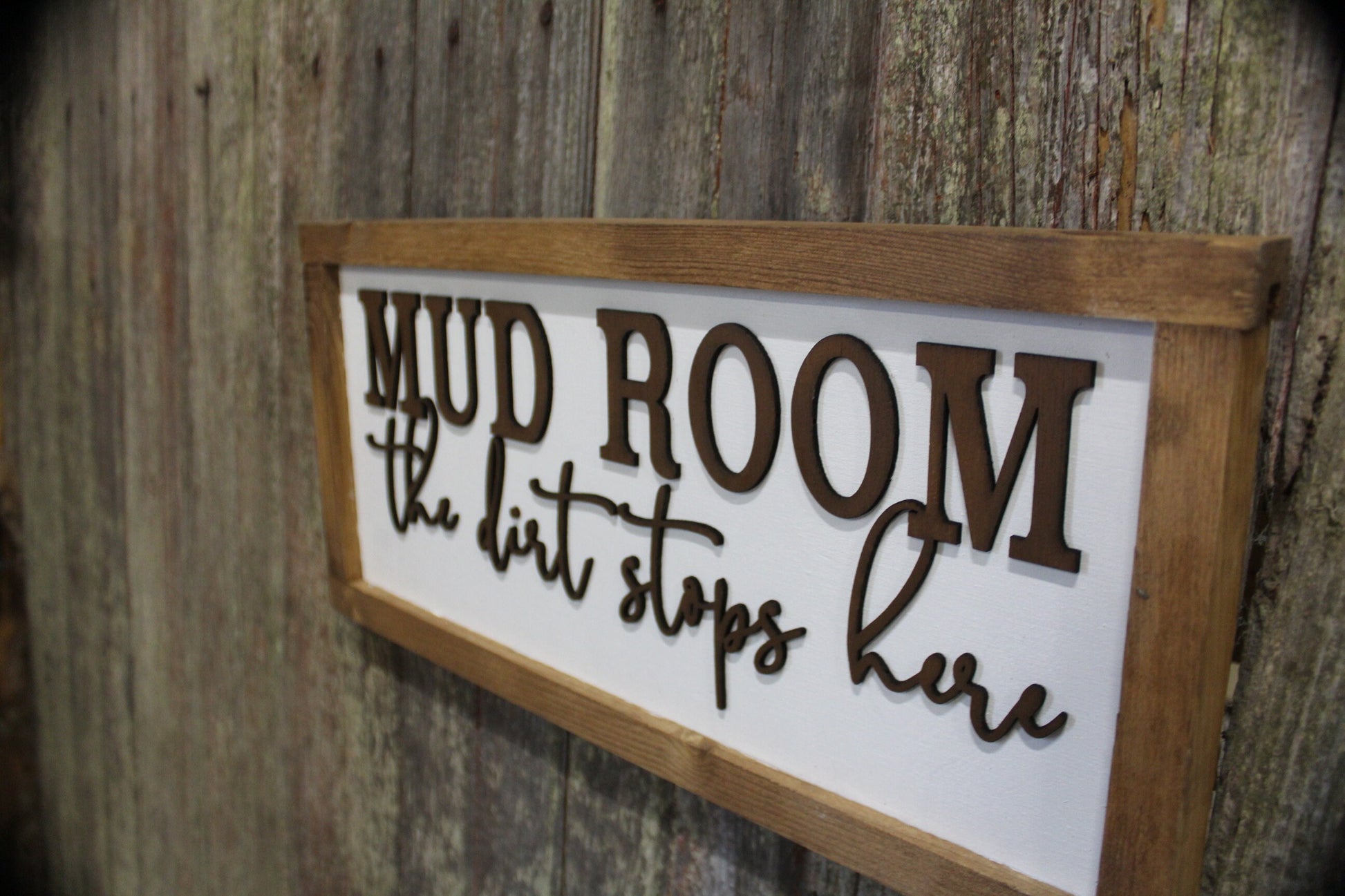 Mud Room Sign The Mud Stops Here Wood Sign Funny 3D Raised Text Decoration Wall Hanging Farmhouse Rustic Primitive Silly Utility Laundry