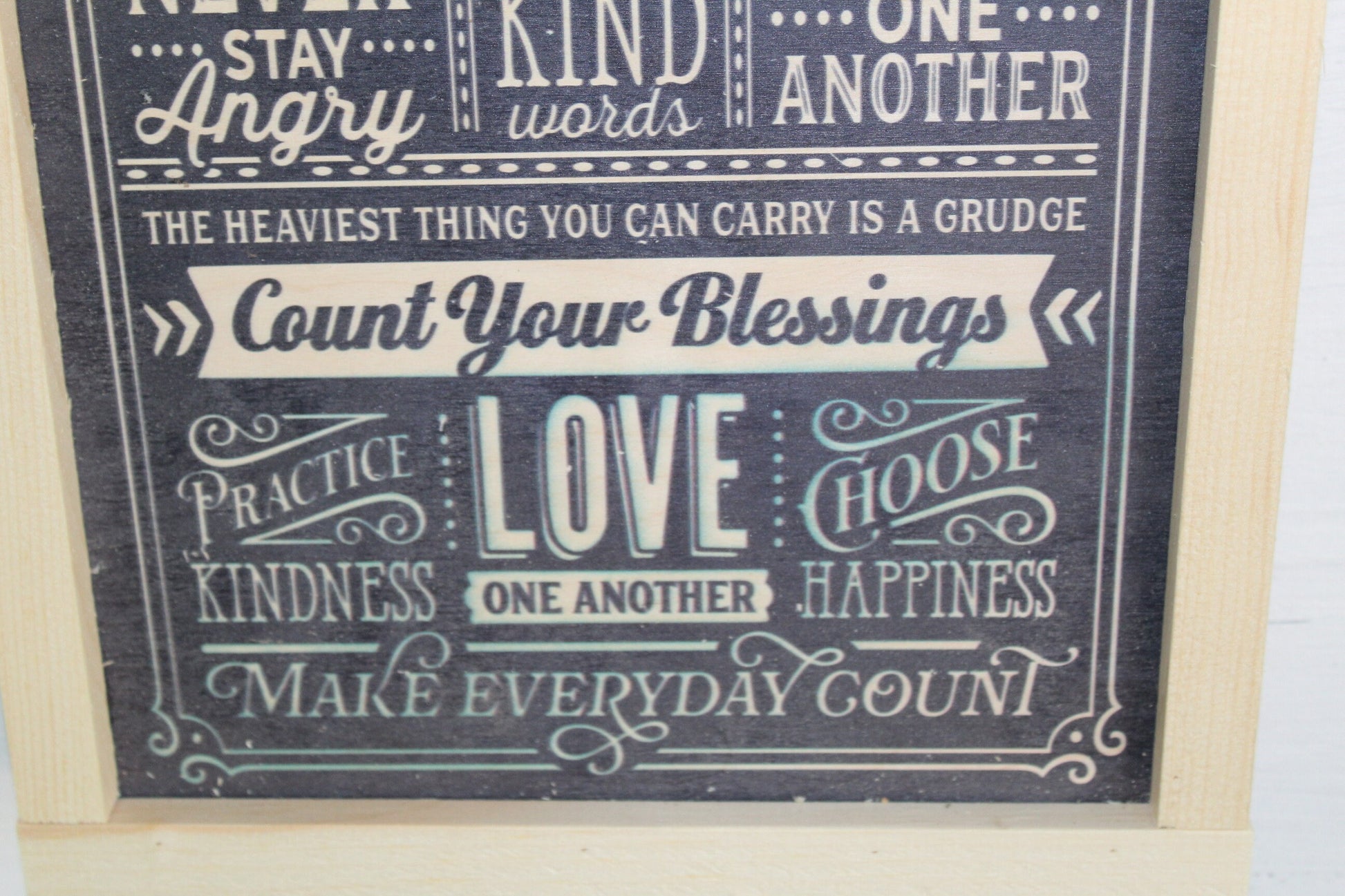 Family Rules Wood Sign Primitive Count Your Blessings Kindness Love Happiness Positive Wall Hanging Decoration Rustic Make Everyday Count