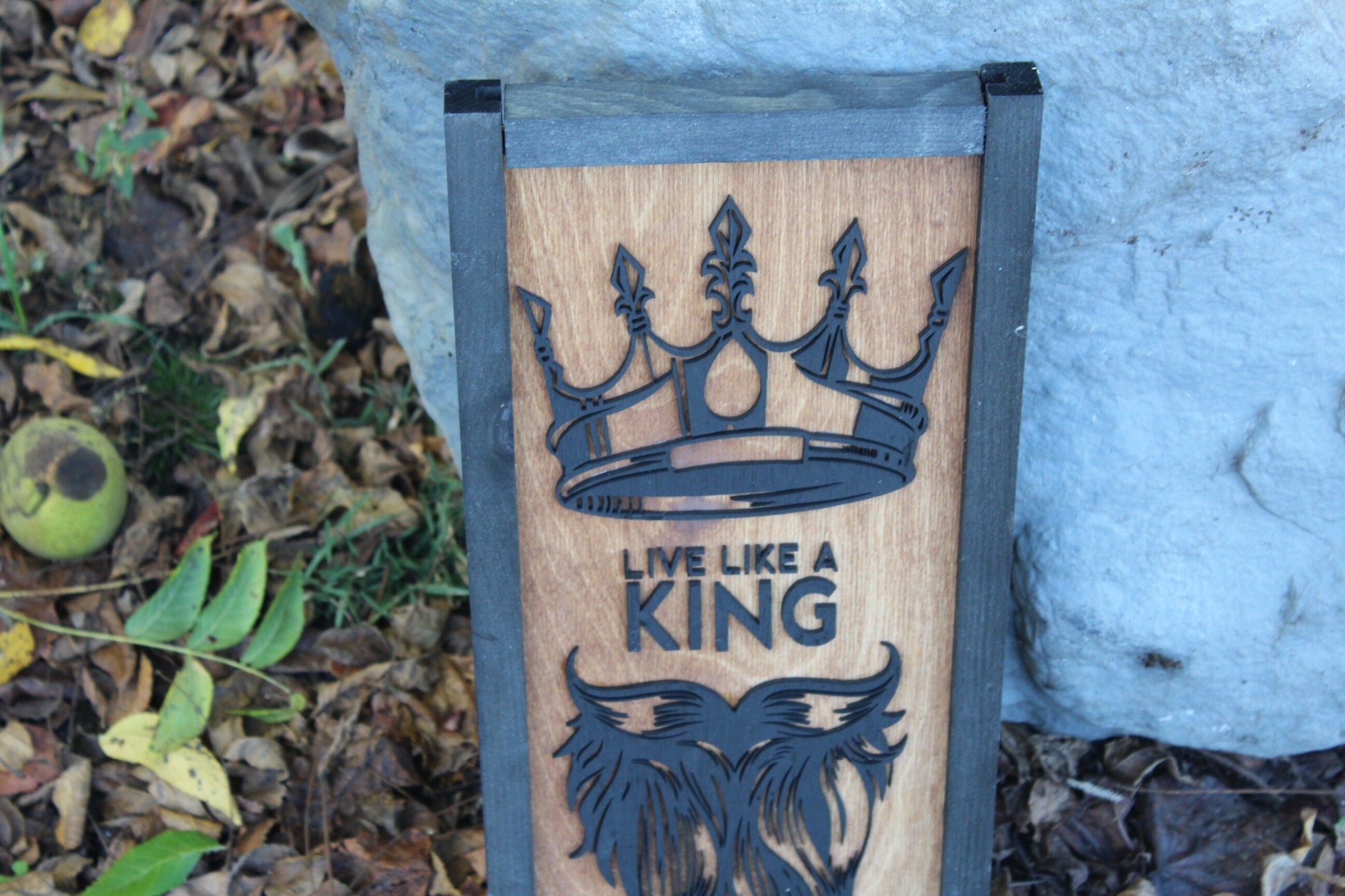 Dad Gift Guy Gift King Of Beards Live Like a King Crown Beard 3D Mancave Bathroom Throne Wood Laser Cut Handmade Beard Award Garage Signage