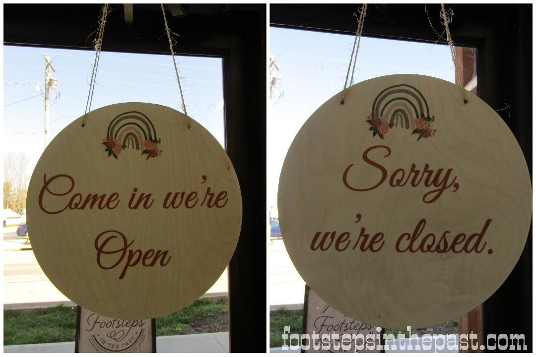 Small Business Sign Open Closed Double Sided Round Hanging Sign Design Custom Circle Personalized Plaque Wall Art Color Wood Print Door Sign