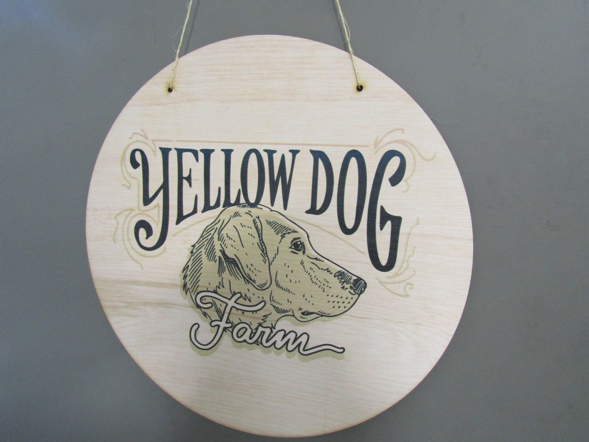 Custom Farm Breeder Sign Yellow Dog Farm Lab Lightweight Affordable Small Business Sign Vendor Table Booth Door hanger Wooden Printed Logo