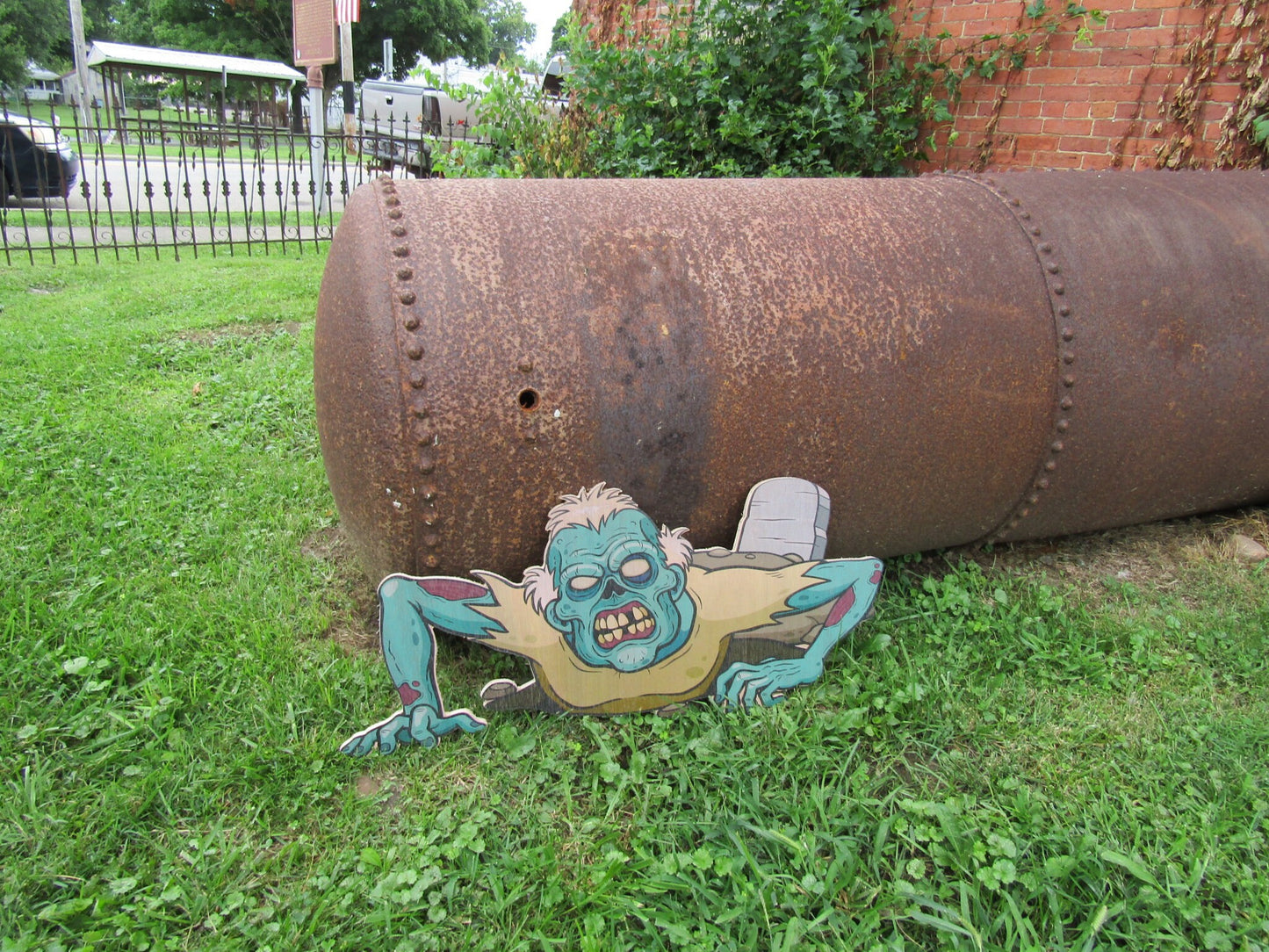 Zombie crawling from the ground scary happy Halloween yard decor great for trick or treat wood sign
