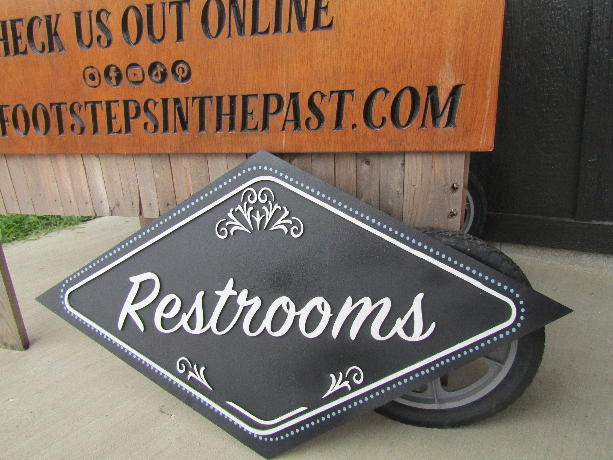 Engraved Restroom Signs, washroom Signs, Stainless Steel Signs, Name  Plates, Male Logo, Female Logo : Amazon.in: Office Products