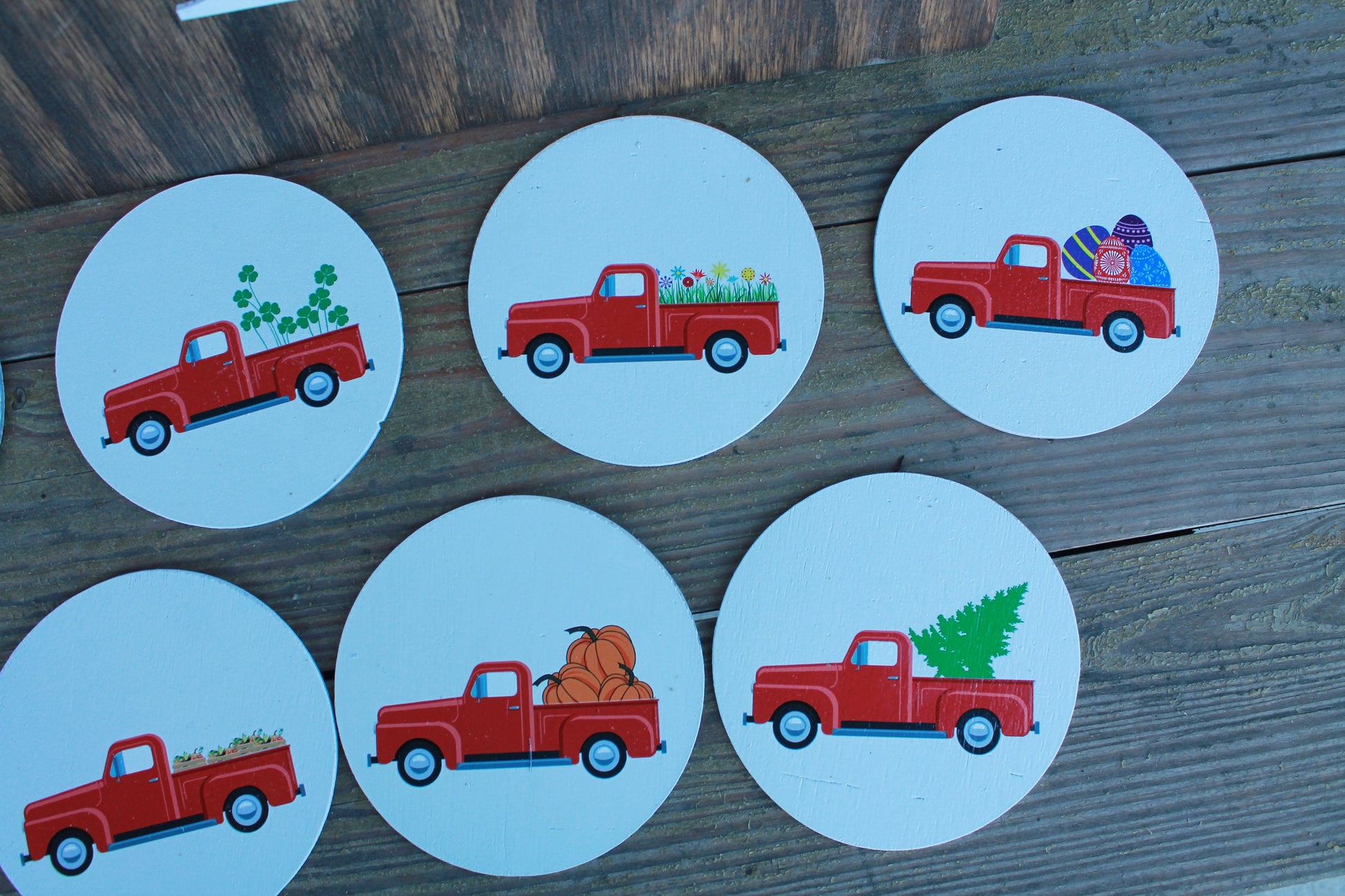 Holiday Home Sign Interchangeable Wooden Little Truck Seasonal Handmade Home Decor Christmas Halloween Fall Winter Spring Summer Pet