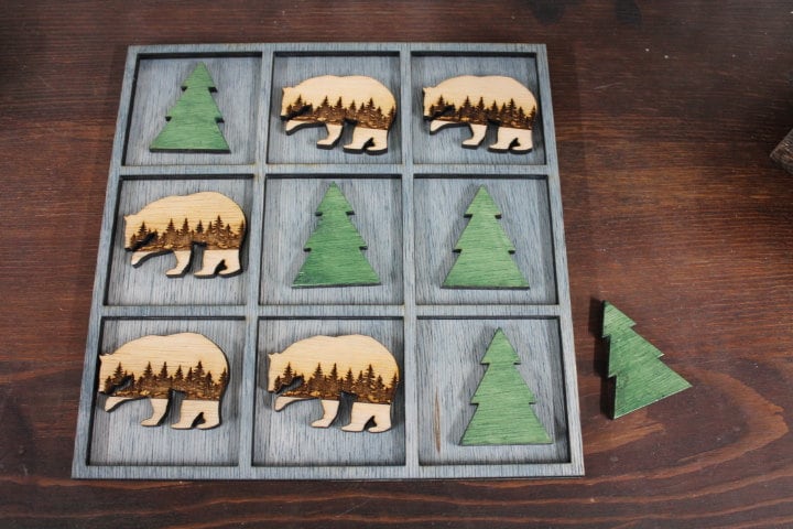 Handmade Tic Tac Toe Bear Cabin Woods Stained Woodsy Camping Cabin game Bnb Wooden Lodge Vacation Family game boardgame Laser cut engraved