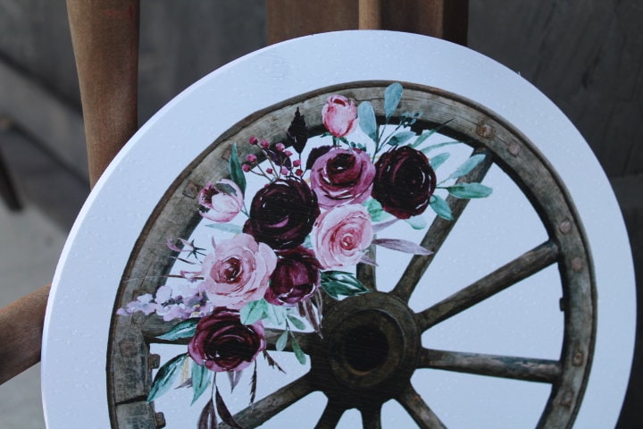 Wagon Wheel Rustic Outdoor Weatherproof Print Floral Roses Yard Art Round Country Farmhouse Cottage Country Decor Western